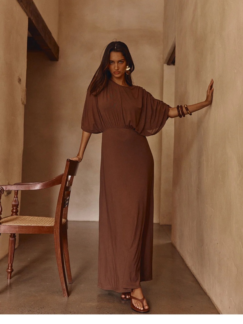 Elegant Brown Maxi Dress with Dolman Sleeves
